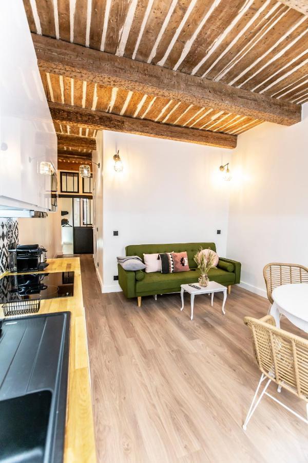 Apartamento Douceur Au Coeur Du Panier Marsella Exterior foto